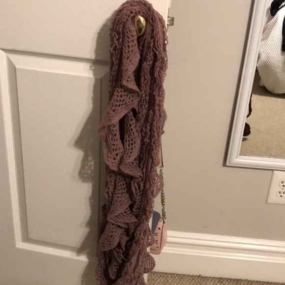 Scarf - Picture 2 of 3